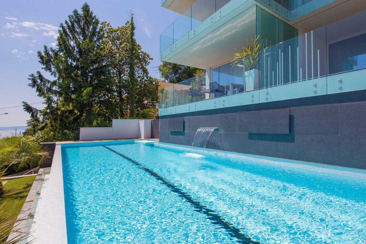 Deluxe Apartments Opatija Exterior foto
