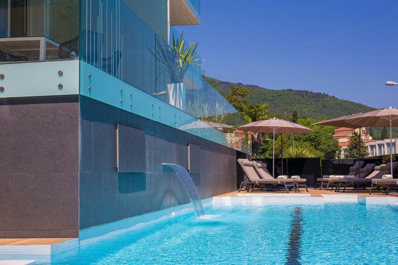 Deluxe Apartments Opatija Exterior foto