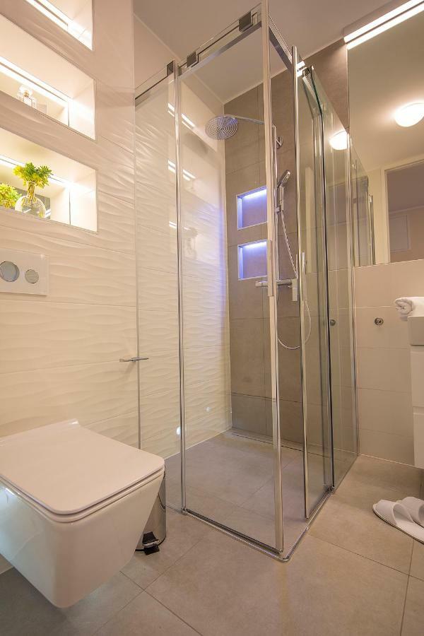 Deluxe Apartments Opatija Exterior foto
