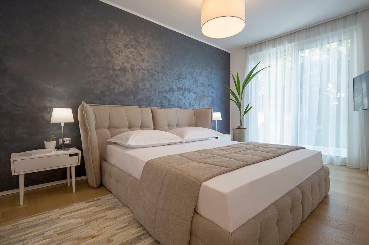 Deluxe Apartments Opatija Exterior foto